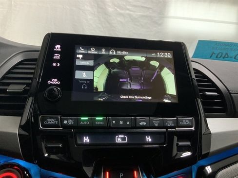 Used 2023 Honda Odyssey Touring image 35