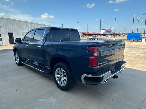 Used 2022 Chevrolet Silverado 1500 LTZ w/ Safety Package II AWD/4WD image 32
