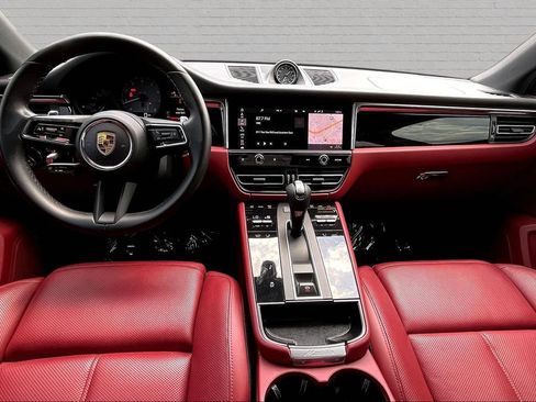 Used 2022 Porsche Macan S AWD/4WD image 7