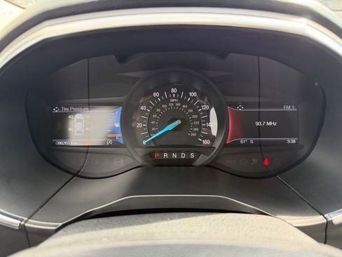 Used 2020 Ford Edge Titanium w/ Equipment Group 301A FWD image 27