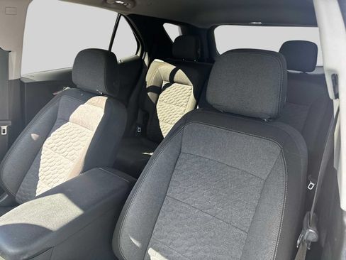 Used 2018 Chevrolet Equinox LT AWD/4WD image 20