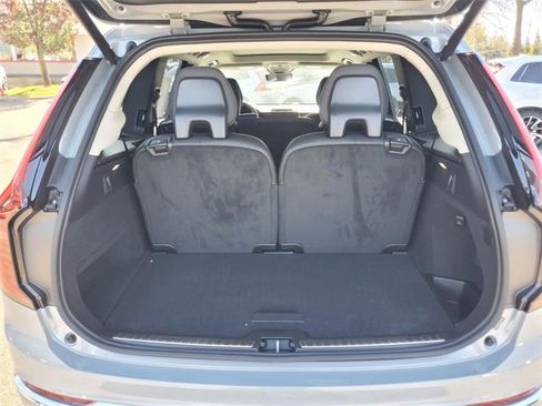 New 2026 Volvo XC90 B6 Ultra w/ Protection Package image 34
