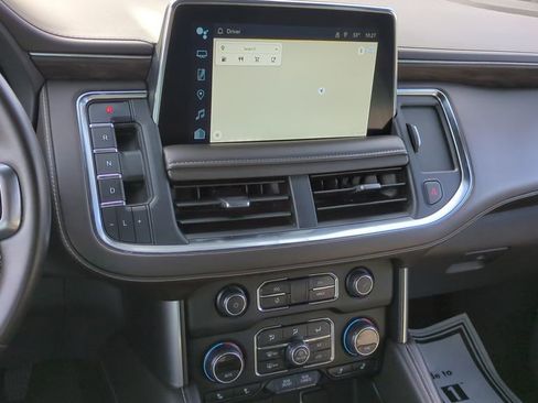 Used 2023 Chevrolet Tahoe LT RWD image 18