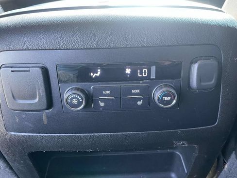 Used 2016 GMC Yukon SLT w/ Premium Edition AWD/4WD image 14