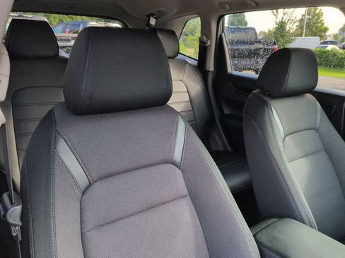 Used 2025 Honda CR-V EX image 7