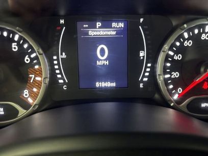 Used 2023 Jeep Renegade Latitude