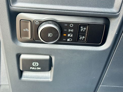 Used 2024 Ford F150 STX RWD image 33