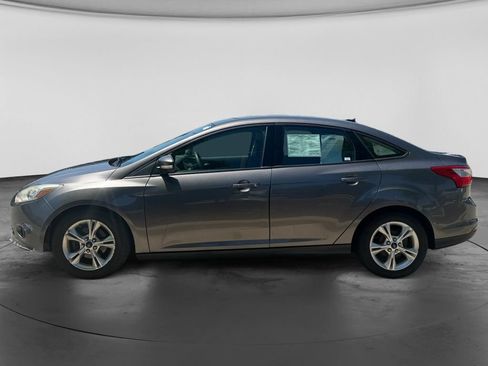 Used 2014 Ford Focus SE FWD image 6