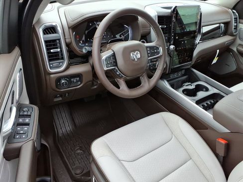 New 2026 RAM 1500 Laramie AWD/4WD image 18
