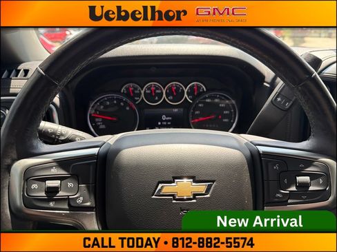 Used 2019 Chevrolet Silverado 1500 LT w/ All-Star Edition AWD/4WD image 25