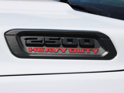 Used 2026 RAM 2500 Tradesman AWD/4WD image 16