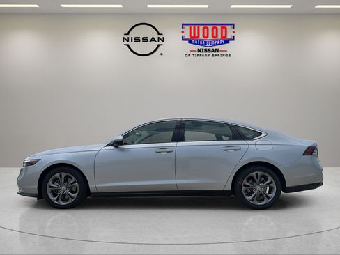 Used 2023 Honda Accord EX-L image 5