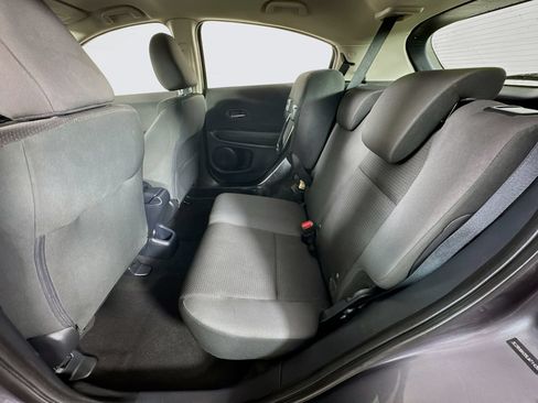 Used 2020 Honda HR-V LX image 17