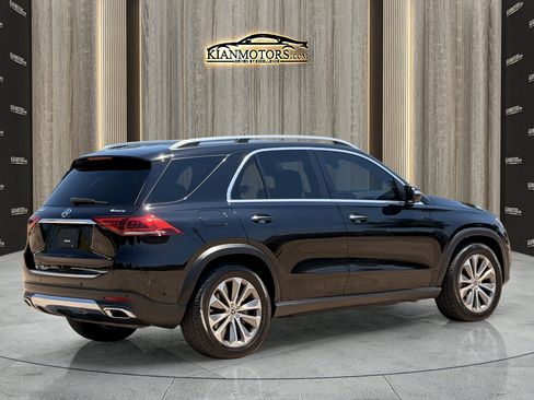 Used 2023 Mercedes-Benz GLE 450 4MATIC w/ Premium Package image 10