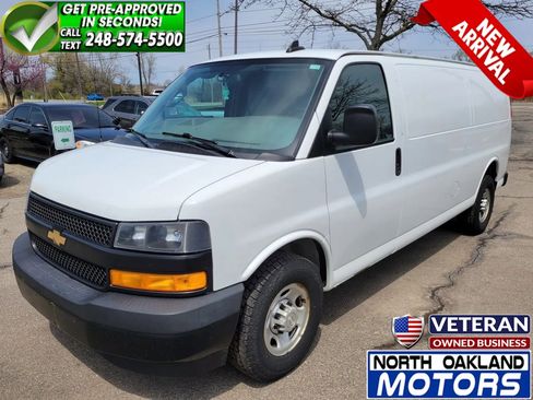 Used 2019 Chevrolet Express 3500 Extended w/ Driver Convenience Package RWD image 1