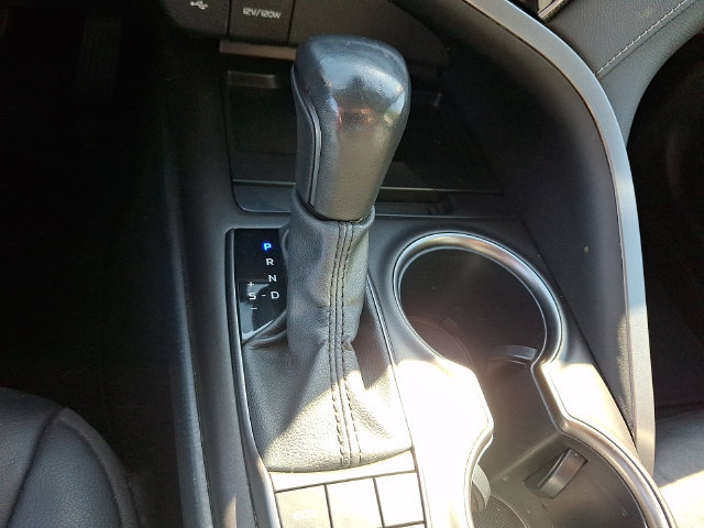 Used 2024 Toyota Camry XSE FWD image 14