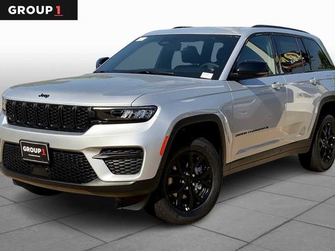 New 2025 Jeep Grand Cherokee Altitude image 1