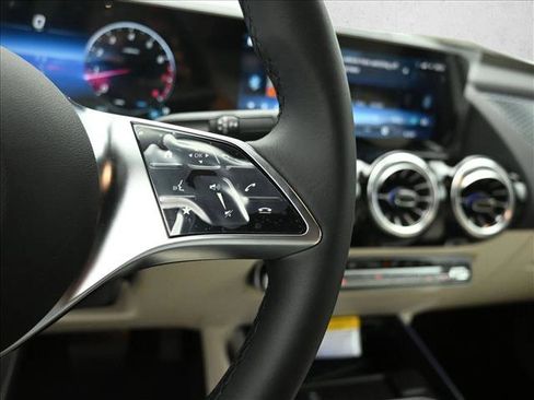 Certified 2026 Mercedes-Benz GLA 250 4MATIC image 16