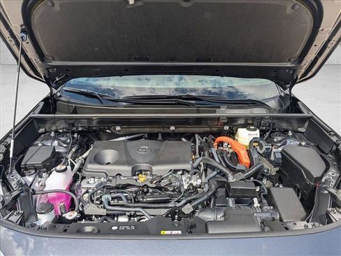 New 2025 Toyota RAV4 XLE image 16