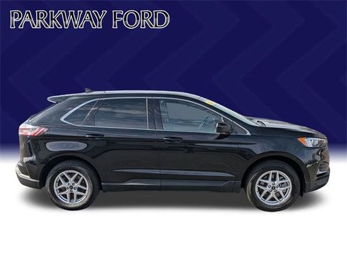 Used 2024 Ford Edge SEL image 4