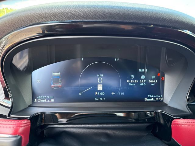 Certified 2023 Lincoln Corsair Reserve w/ Equipment Group 201A AWD/4WD image 18
