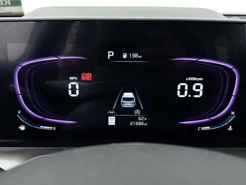 Used 2023 Kia Telluride LX image 33