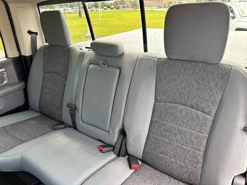 Used 2016 RAM 1500 Big Horn image 17