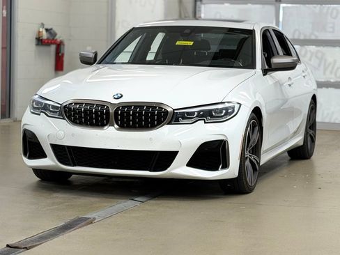 Used 2021 BMW M340i xDrive w/ Premium Package AWD/4WD image 3
