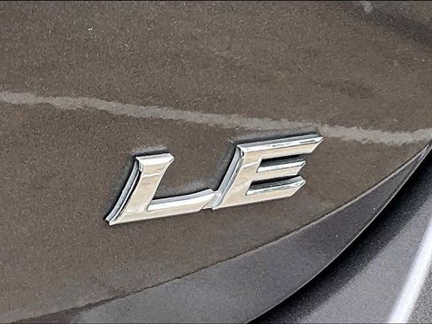 Used 2024 Toyota Camry LE w/ Convenience Package FWD image 10