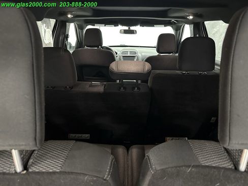 Used 2018 Ford Explorer XLT w/ Equipment Group 201A image 16