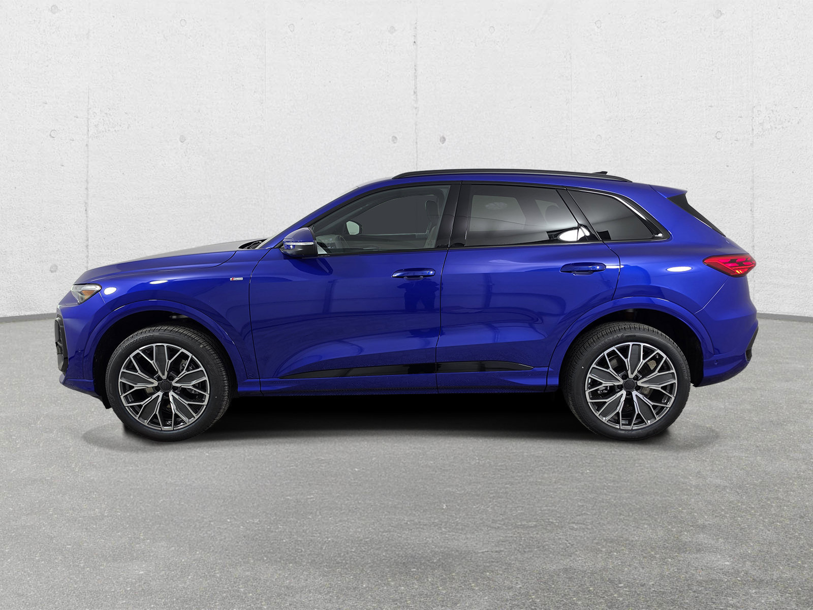 New 2026 Audi Q5 Premium Plus AWD/4WD image 4