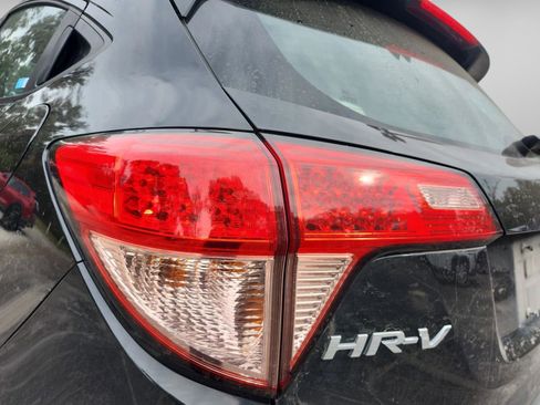 Used 2016 Honda HR-V LX image 31