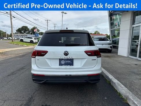 Certified 2023 Volkswagen Tiguan SE w/ Panoramic Sunroof Package AWD/4WD image 8