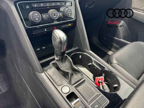 Used 2022 Volkswagen Atlas Cross Sport SE w/ Panoramic Sunroof Package image 30