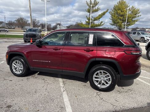 New 2026 Jeep Grand Cherokee Laredo X AWD/4WD image 18