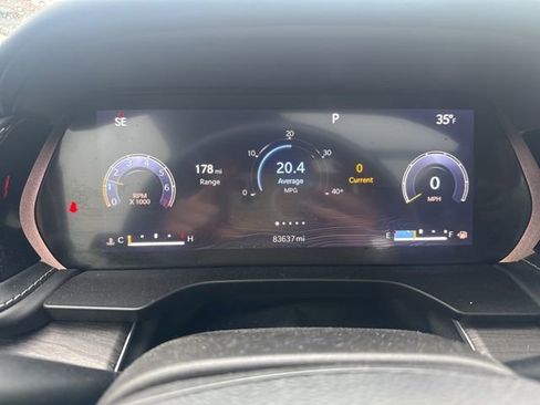 Used 2022 Jeep Grand Cherokee L Limited image 9