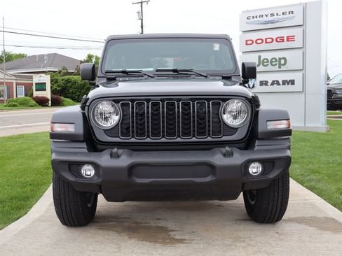 New 2026 Jeep Wrangler Unlimited Sport AWD/4WD image 5