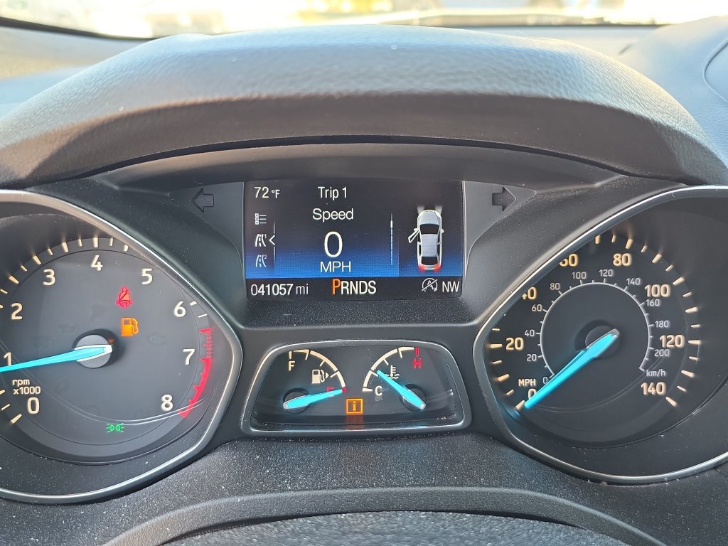 Used 2017 Ford Escape Titanium w/ Equipment Group 301A AWD/4WD image 26