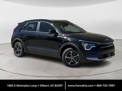 New 2025 Kia Niro EX