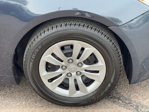 Used 2013 Hyundai Sonata GLS image 8