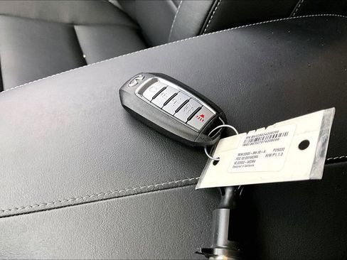 Certified 2025 INFINITI QX50 Pure image 13