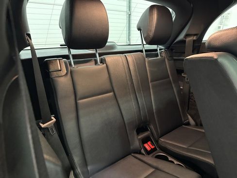 Used 2022 Mercedes-Benz GLE 350 4MATIC image 13