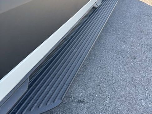 New 2025 Ford Transit 250 Base image 16