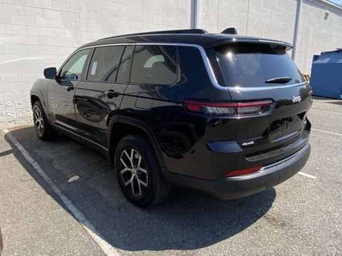 Used 2024 Jeep Grand Cherokee L Limited w/ Luxury Tech Group II AWD/4WD image 3