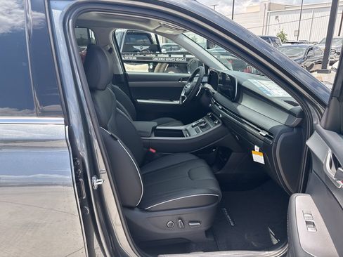 New 2025 Hyundai Palisade XRT image 11