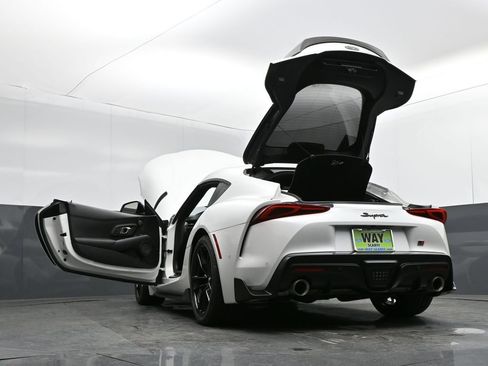 Used 2021 Toyota Supra image 33