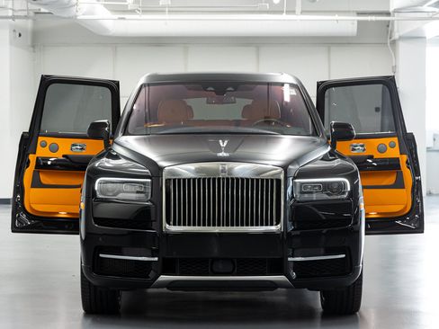 Certified 2024 Rolls-Royce Cullinan AWD/4WD image 26
