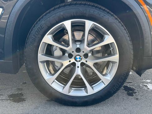 Certified 2023 BMW X5 xDrive40i w/ Premium Package image 6