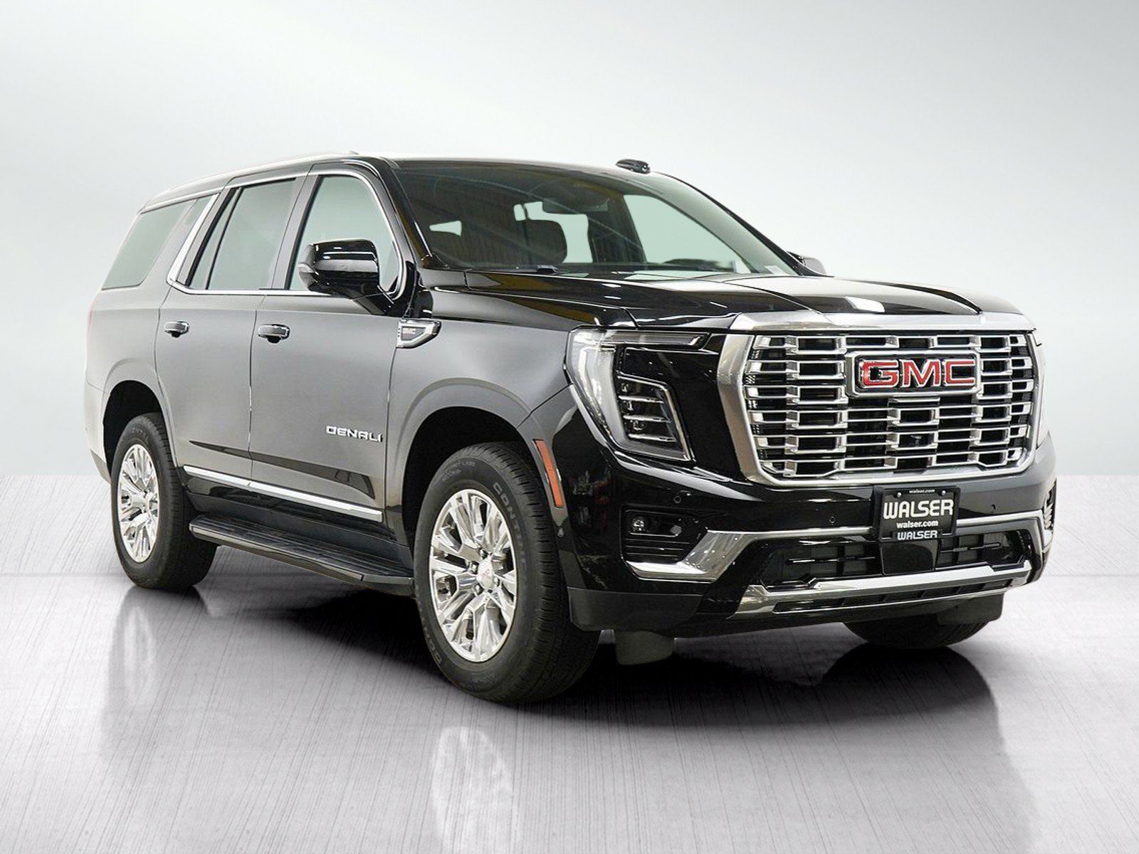 Used 2025 GMC Yukon Denali AWD/4WD image 9