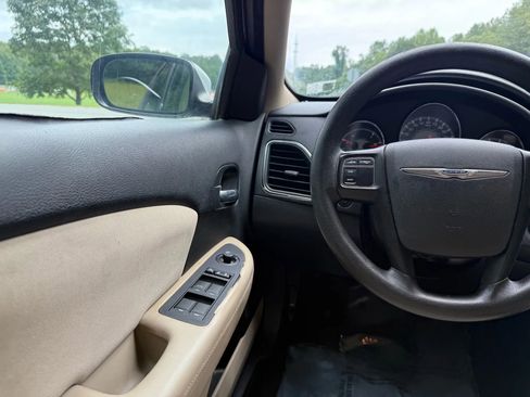 Used 2012 Chrysler 200 LX image 30
